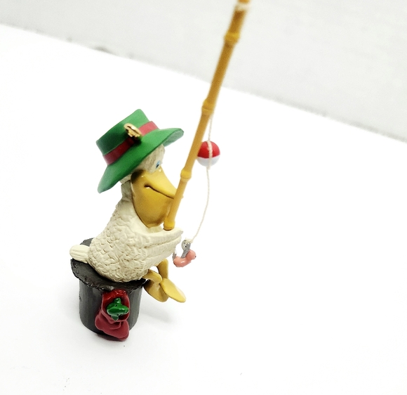 Hallmark - Picture 11 of 13